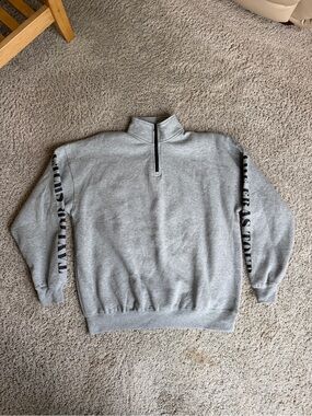 Taylor Swift The Eras Tour grey quarter-zip fleece pullover sweatshirt s small